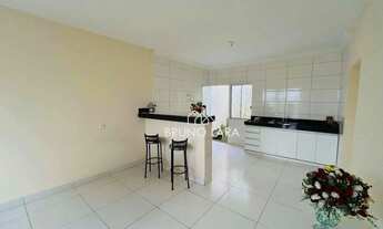 Imagem 2: Casa à venda no bairro Canarinho - Igarapé/MG