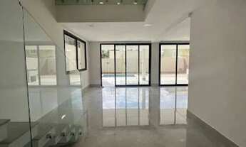 Imagem 6: Casa à venda em Santana de Parnaíba, Alphaville, com 3 suítes, com 310 m², Residencial Trê