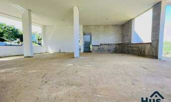 Imagem 7: Excelente Casa com 3 Quartos, Suítes com Closet, Varanda e 4 Vagas no Royalle Confins