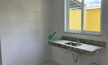 Imagem 5: Casa com 3 quartos, duas vagas de garagem em ótima localização