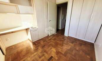 Imagem 9: Cobertura de 2 quartos com garagem e infra no Menino Deus na frente da Zero Hora