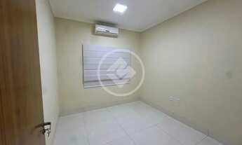 Imagem 2: OPORTUNIDADE IMPERDÍVEL NO JARDIM CUIABÁ! VENDE-SE CASA COMERCIAL DE ALTO PADRÃO PRONTA