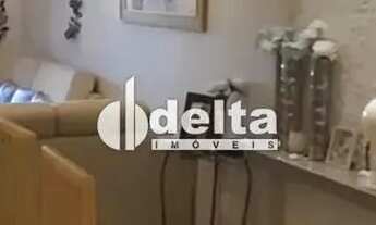 Imagem 4: Apartamento com 3 quartos sendo 1 suíte disponível para venda no bairro Santa Mônica em Ub