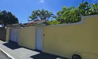 Imagem 2: CONDOMÍNIO DOS ADVOGADOS, 250m2 , 2 SUÍTES COM CLOSET, VARANDA, PISCINA, JARDIM, 4 VAGAS