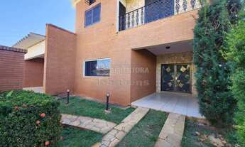 Imagem 2: Vila Curti, casa sobrado com 03 dormitórios todos tipo apartamento e com armários