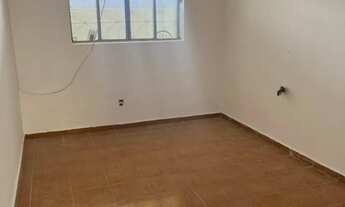 Imagem 7: Casa para Locação em Contagem, Jardim Industrial, 4 dormitórios, 2 banheiros, 2 vagas