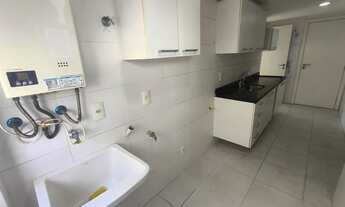 Imagem 6: Apto 3 quartos sendo 1 suíte, Frente para Mar, com piscina e sauna, Cavaleiros - Macaé - R