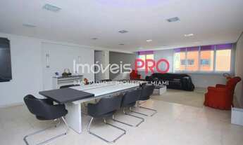 Imagem 2: Prédio de 6 andares próximo ao metrô Saúde