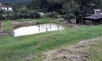 Imagem 7: Lindo terreno urbano com características rurais