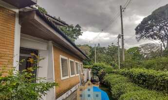 Imagem 4: Abaixo do valor, casa térrea com terreno 755 m² próxima à Praça Panamericana Alto de Pinhe