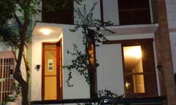 Imagem 3: Casa para venda possui 274 metros quadrados com 2 quartos em Vila Mariana - São Paulo - SP