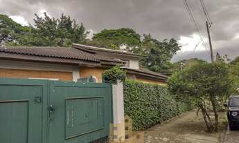 Imagem 3: Abaixo do valor, casa térrea com terreno 755 m² próxima à Praça Panamericana Alto de Pinhe