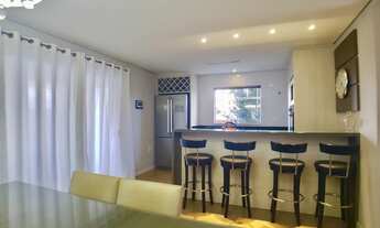 Imagem 4: Belíssimo Sobrado averbado à venda em rua sem saída no bairro Iririú em Joinville SC - 900