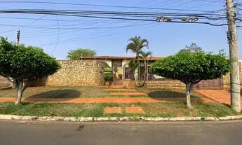 Imagem 7: Magnífica Casa Térrea no Carandá Bosque com Amplo Terreno - 4 Suítes