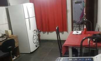 Imagem 3: 2 quartos com quintal e garagem no bairro Manoela