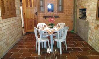 Imagem 3: Casa 3 dormitório frente praça