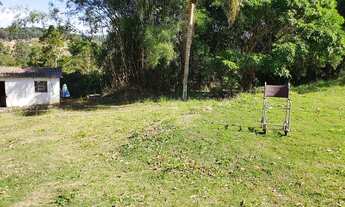 Imagem 7: Terreno Embu Colonial ligeiro declive, quase sem vegetação 1540m2, 31m2