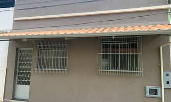 Imagem: Casa 2/4 com área externa Santa Terezinha!