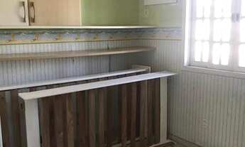 Imagem 7: Vende-se excelente casa com piscina e churrasqueira