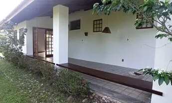 Imagem 3: Casa térrea com 1500m2 de terreno na Estrada do Coco