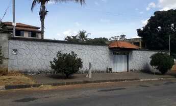 Imagem: Excelente Sobrado em Caldas Novas, perto