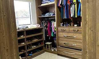 Imagem 7: Vendo linda Casa Com 03 Dormitórios à Venda, 235m² Por R$ 780.000 - Bairro Universitário