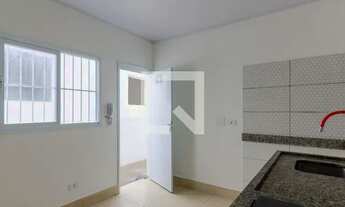 Imagem 3: Casa de Condomínio para Aluguel - Parque Maria Helena, 1 Quarto, 39 m2