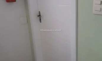 Imagem 7: #-Na boca do Metrô Vila Mariana!!