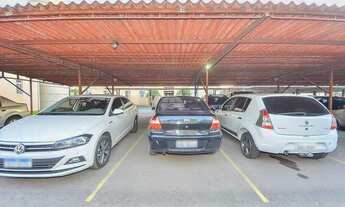 Imagem 4: Apartamento para venda possui 58 metros quadrados com 3 quartos em Sítio Cercado - Curitib