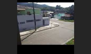 Imagem 2: Vendo casa ? Casa com 2 dormitórios