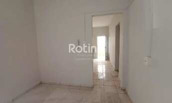 Imagem 7: Casa para alugar, 2 quartos, 1 vaga, Santa Mônica - Uberlândia/MG - R$ 1.400,00