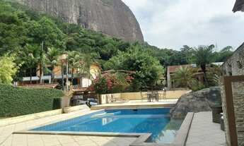 Imagem 4: Casa de condomínio para venda com 290 metros quadrados com 7 quartos