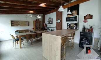 Imagem 2: Lindo sobrado na Agua Rasa, proximo a comercio escolas, farta ondução