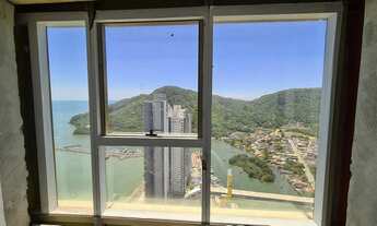 Imagem 4: Apartamento para venda tem 257 metros quadrados com 4 quartos em Centro - Balneário Cambor