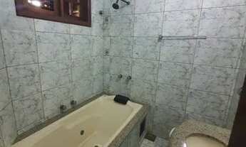 Imagem 3: Sobrado para aluguel e venda possui 580 metros quadrados com 4 quartos em Calhau - São Luí