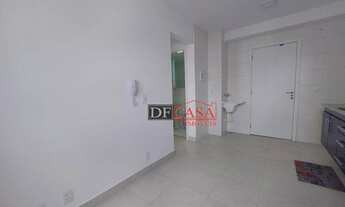 Imagem 2: Apartamento com 2 dormitórios para alugar, 32 m² por R$ 1.500,00/mês - Itaquera - São Paul