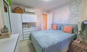 Imagem: Unidade com móveis projetados, varanda