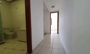 Imagem 4: Casa na Trindade, 2 quartos, garagem + quintal grande - Perto da Praça