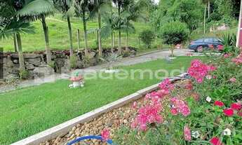 Imagem 3: Casa com 3 dormitórios no Wunderwald, amplo terreno, semimobiliada