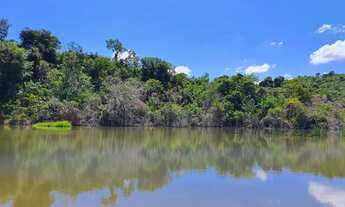 Imagem: Terreno com Lagoa e Financiamento Próprio