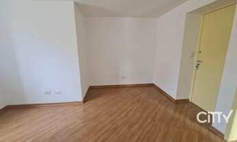 Imagem 3: Apartamento 2 dormitórios, com vaga coberta. Localização privilegiada