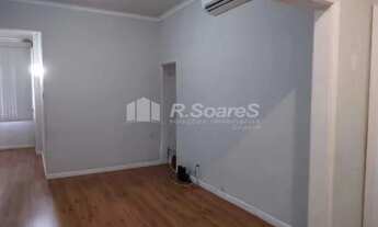 Imagem 2: Apartamento com dois quartos , na Rua Gago Coutinho - Laranjeiras - Rio de Janeiro/RJ