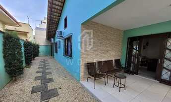 Imagem 2: JD1144 - Casa com 03 dormitórios a 300m da Praia em Balneário Piçarras/SC