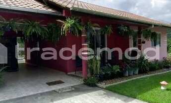 Imagem 6: Casa com 3 dormitórios no Wunderwald, amplo terreno, semimobiliada