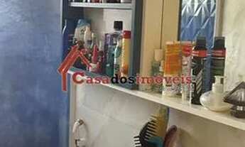 Imagem 6: Em frente a praça, 2/4, reformado, porteira fechada