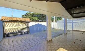 Imagem 3: CASA com 2 quartos em Peruíbe, no bairro Balneario Florida