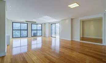 Imagem 2: Quatro dormitórios suítes e 5 vagas de garagem