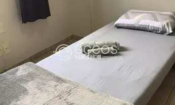 Imagem 5: Apartamento para aluguel, 4 quartos, 1 suíte, 1 vaga, Santa Mônica - Uberlândia/MG