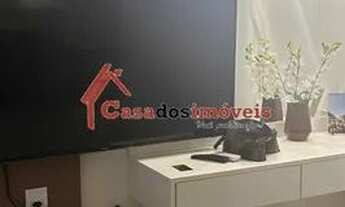 Imagem 7: Em frente a praça, 2/4, reformado, porteira fechada