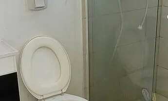 Imagem 2: Alugo suite na Praia dos amores em BC, para mulher